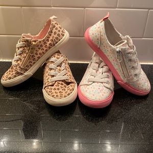 Cat & Jack zipper sneaker bundle!  Size 11.